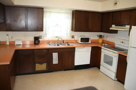 4901 N Maple Rd, Ann Arbor, MI 48105 photo 5
