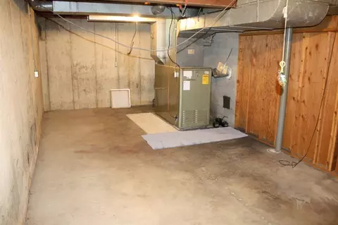 4901 N Maple Rd, Ann Arbor, MI 48105 photo 35