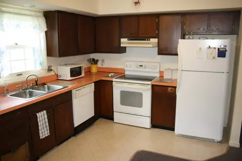 4901 N Maple Rd, Ann Arbor, MI 48105 photo 28