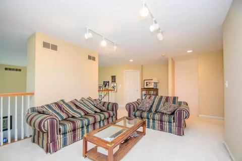 4814 Gullane Dr, Ann Arbor, MI 48103 photo 25