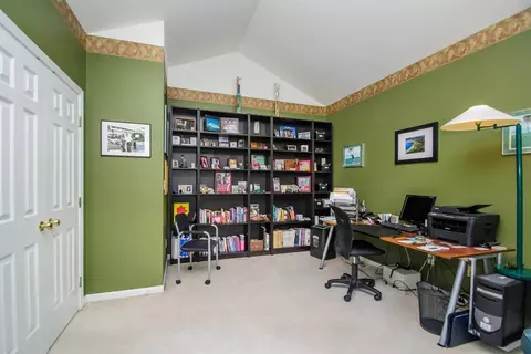 4814 Gullane Dr, Ann Arbor, MI 48103 photo 9
