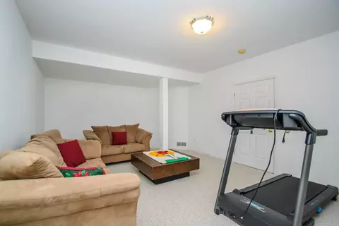 4814 Gullane Dr, Ann Arbor, MI 48103 photo 33