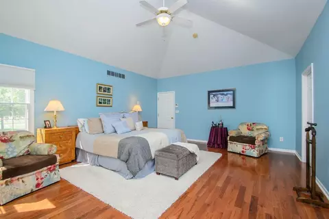 4814 Gullane Dr, Ann Arbor, MI 48103 photo 16