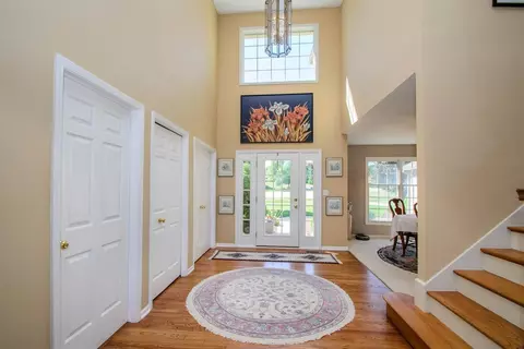 4814 Gullane Dr, Ann Arbor, MI 48103 photo 3