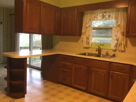 210 Sunset Dr, Clinton, MI 49236 photo 17