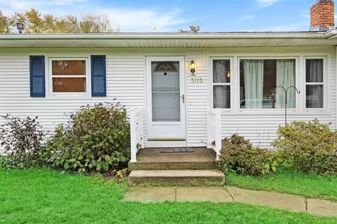 3113 John Glenn Dr, Jackson, MI 49201 photo 2