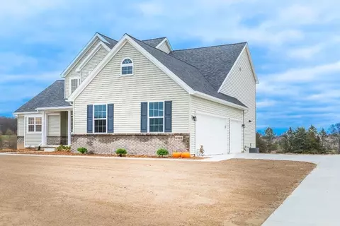 5722 Hartman Ct, Dexter, MI 48130 photo 3