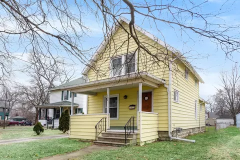 1704 E Ganson, Jackson, MI 49202 photo 1