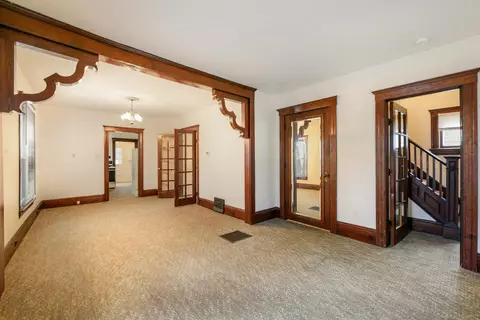 1704 E Ganson, Jackson, MI 49202 photo 5