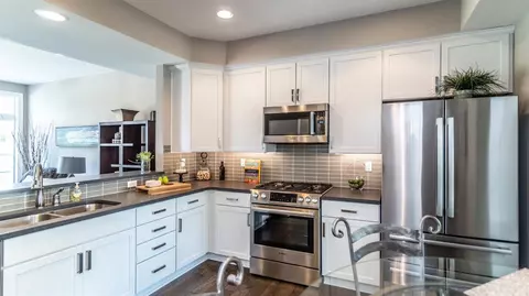 2575 W Towne St, Ann Arbor, MI 48103 photo 1