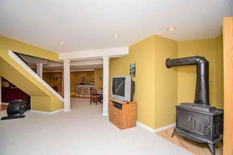 264 Tamarack Dr, Saline, MI 48176 photo 37
