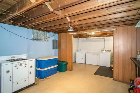 2105 S Circle Dr, Ann Arbor, MI 48103 photo 20