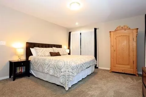 911 Robin Rd, Ann Arbor, MI 48103 photo 27