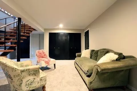 911 Robin Rd, Ann Arbor, MI 48103 photo 41