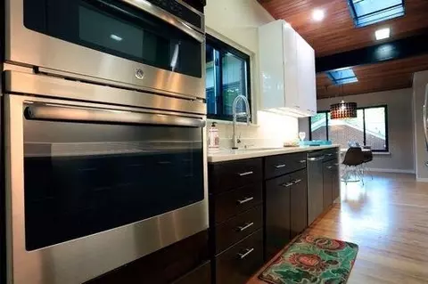 911 Robin Rd, Ann Arbor, MI 48103 photo 16