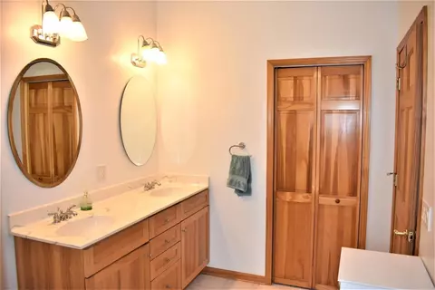 844 W Willis, Saline, MI 48176 photo 19