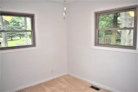 844 W Willis, Saline, MI 48176 photo 24