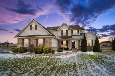 3039 Fieldstone Dr, Dexter, MI 48130 photo 2