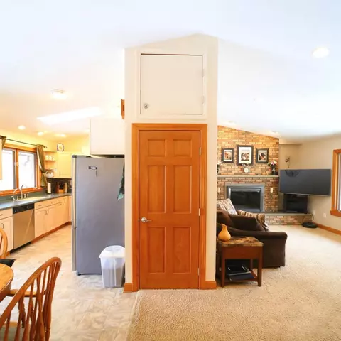 7423 Donovan Rd, Dexter, MI 48130 photo 10