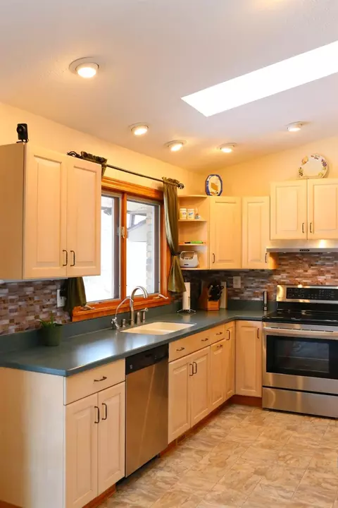 7423 Donovan Rd, Dexter, MI 48130 photo 8