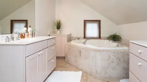7460 Warner Rd, Saline, MI 48176 photo 28