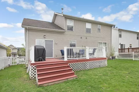 427 Cambridge Dr, Dexter, MI 48130 photo 5
