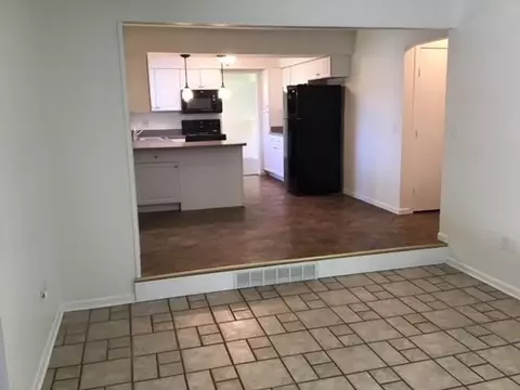 685 Willis, Saline, MI 48176 photo 9
