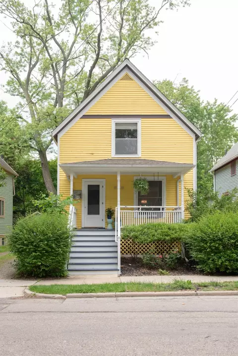 212 Murray, Ann Arbor, MI 48103 photo 1