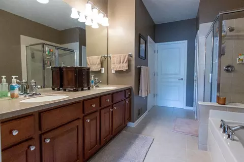2259 Vanderbilt Rd, Canton, MI 48188 photo 20