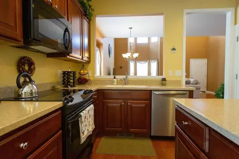 2259 Vanderbilt Rd, Canton, MI 48188 photo 15