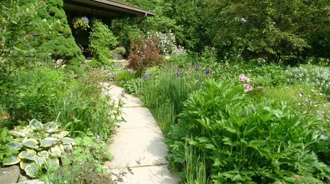 2104 Needham Rd, Ann Arbor, MI 48104 photo 2