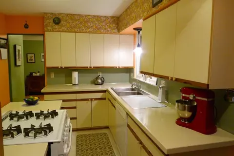 2104 Needham Rd, Ann Arbor, MI 48104 photo 25