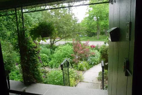 2104 Needham Rd, Ann Arbor, MI 48104 photo 12