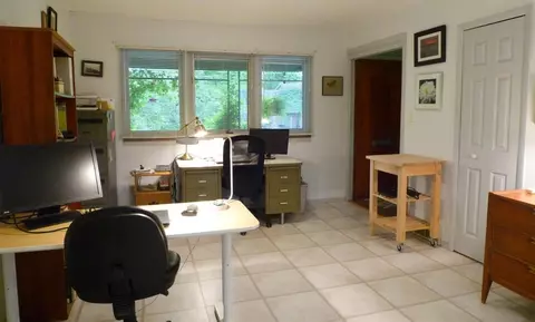 2104 Needham Rd, Ann Arbor, MI 48104 photo 39