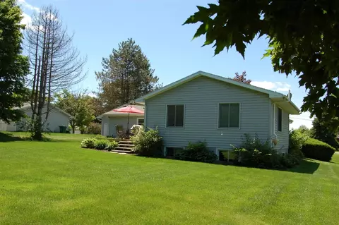 2484 Pine Tree Rd, Holt, MI 48842 photo 22