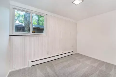 910 Sunset Rd, Ann Arbor, MI 48103 photo 8