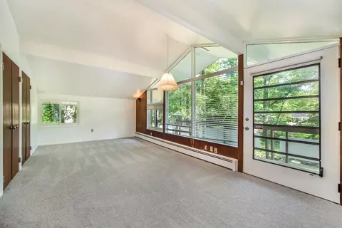 910 Sunset Rd, Ann Arbor, MI 48103 photo 12