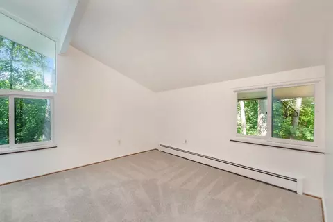 910 Sunset Rd, Ann Arbor, MI 48103 photo 16