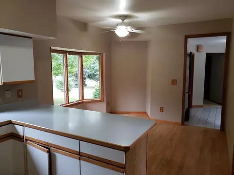 7890 Warner Rd, Saline, MI 48176 photo 6