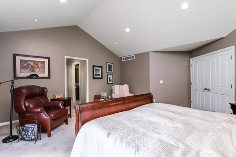6405 Brookview Dr, Saline, MI 48176 photo 28