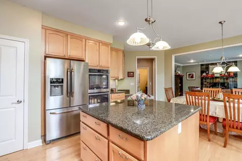 6405 Brookview Dr, Saline, MI 48176 photo 18