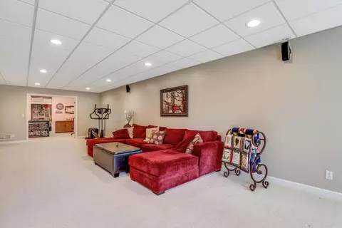 6405 Brookview Dr, Saline, MI 48176 photo 46