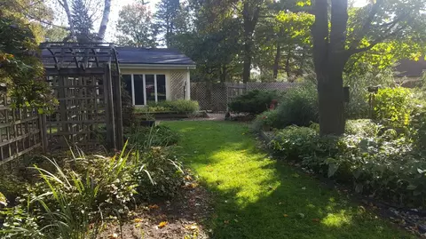 530 Gregory Pl, Jackson, MI 49202 photo 11