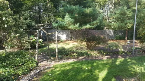 530 Gregory Pl, Jackson, MI 49202 photo 12