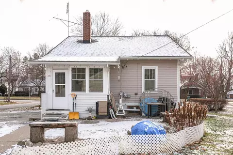 207 E Henry St, Saline, MI 48176 photo 34