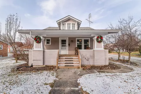 207 E Henry St, Saline, MI 48176 photo 1