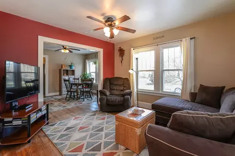 207 E Henry St, Saline, MI 48176 photo 7