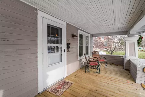 207 E Henry St, Saline, MI 48176 photo 6