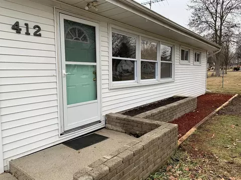 412 Brown St, Tecumseh, MI 49286 photo 3