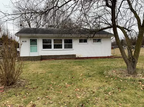 412 Brown St, Tecumseh, MI 49286 photo 2